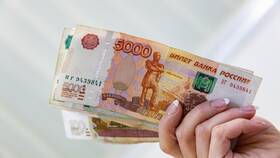 Как перевести пенсию ПФР на карту Сбербанка в Элекс